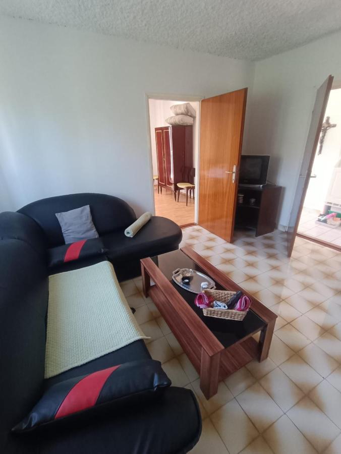Tribunj Apartmani Zewnętrze zdjęcie