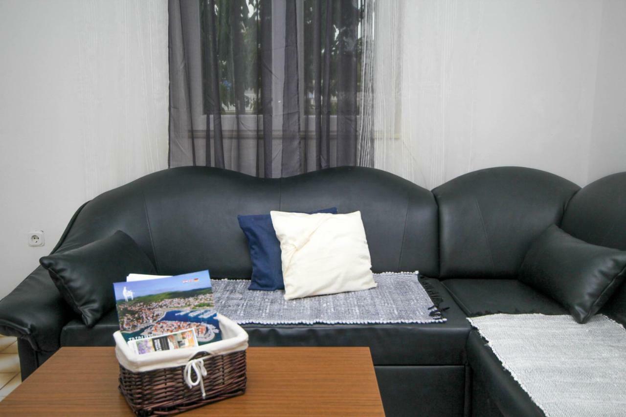 Tribunj Apartmani Zewnętrze zdjęcie